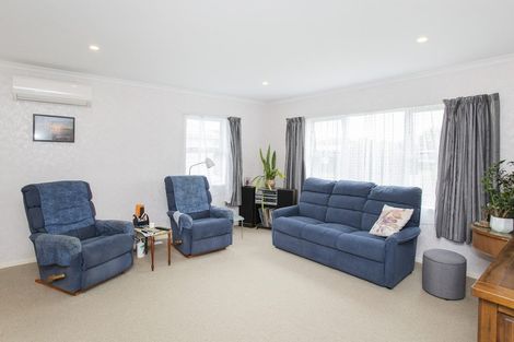 Photo of property in 8a Loisel Street, Riverdale, Gisborne, 4010