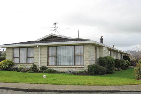 Photo of property in 92 Kildare Drive, Waikiwi, Invercargill, 9810