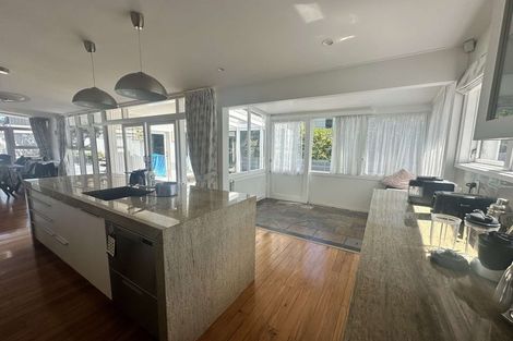 Photo of property in 15 Fancourt Street, Karori, Wellington, 6012