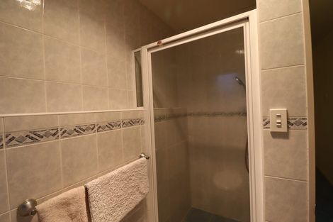 Photo of property in 33 Aldersgate Road, Hillsborough, Auckland, 1042