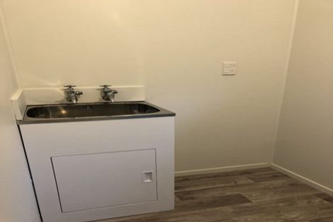 Photo of property in 2/87 Mallard Drive, Selwyn Heights, Rotorua, 3015