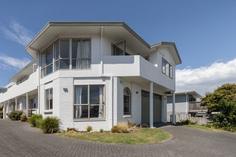 Photo of property in 51 Ranch Road, Mount Maunganui, 3116