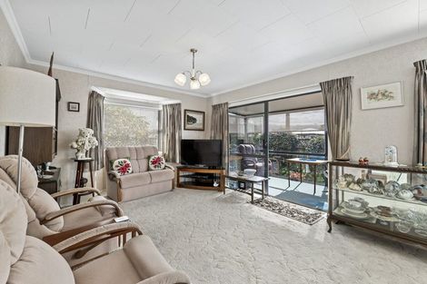 Photo of property in 135 Clawton Street, Westown, New Plymouth, 4310