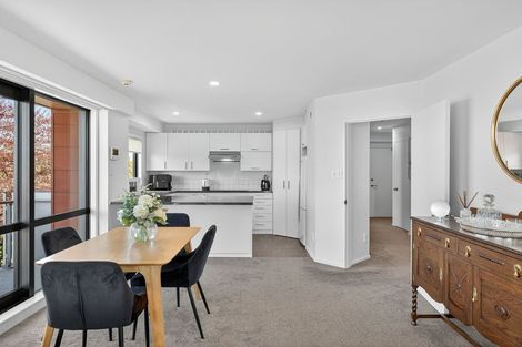 Photo of property in Gloucester Towers, 11/28 Gloucester Street, Christchurch Central, Christchurch, 8013