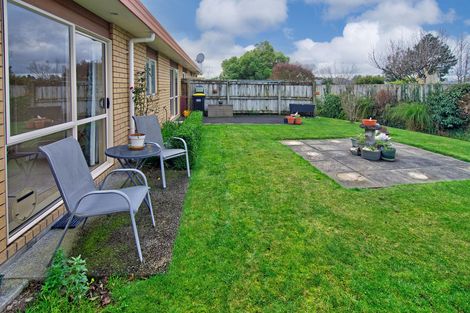 Photo of property in Holdsworth Villas, 38/2 William Donald Drive, Solway, Masterton, 5810