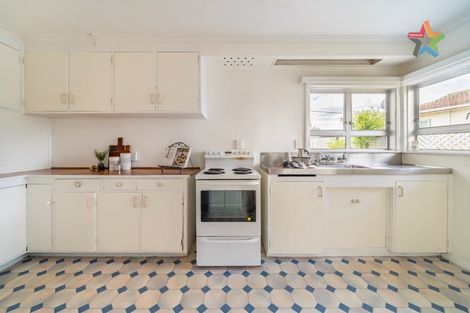 Photo of property in 71 Miro Street, Trentham, Upper Hutt, 5018