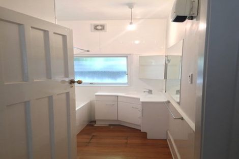 Photo of property in 57 Hawford Road, Opawa, Christchurch, 8023