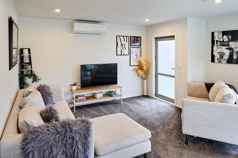 Photo of property in 89b Wainuiomata Road, Wainuiomata, Lower Hutt, 5014