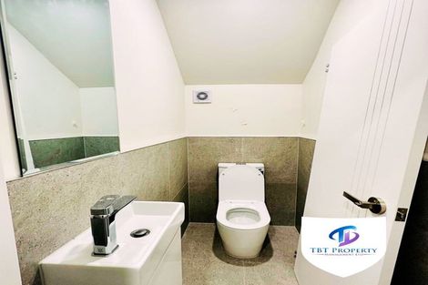 Photo of property in 24b Friedlanders Road, Manurewa, Auckland, 2102