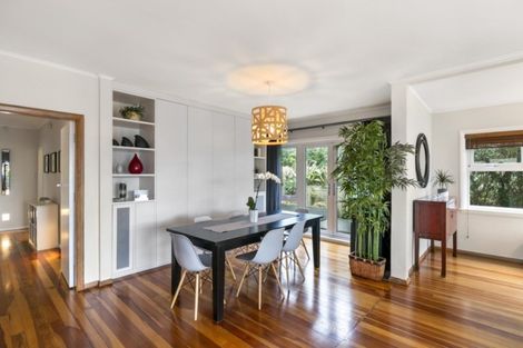 Photo of property in 77 Mantell Street, Seatoun, Wellington, 6022