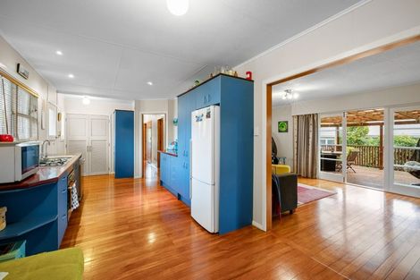 Photo of property in 44 Oranga Street, Marfell, New Plymouth, 4310