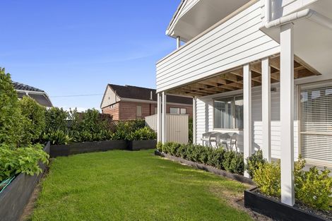 Photo of property in 1/148 Beach Road, Campbells Bay, Auckland, 0630