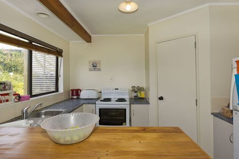 Photo of property in 6a Te Arawa Place, Welcome Bay, Tauranga, 3112