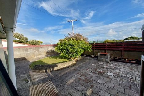 Photo of property in 34 Norfolk Street, Patea, 4520