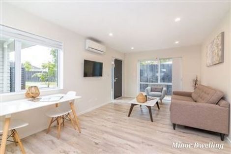 Photo of property in 10 Devon Street, Te Atatu South, Auckland, 0610