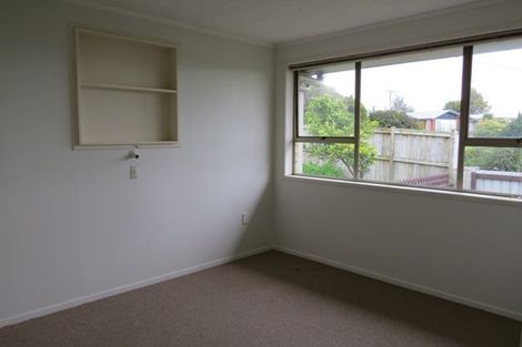 Photo of property in 70 Newcastle Road, Dinsdale, Hamilton, 3204