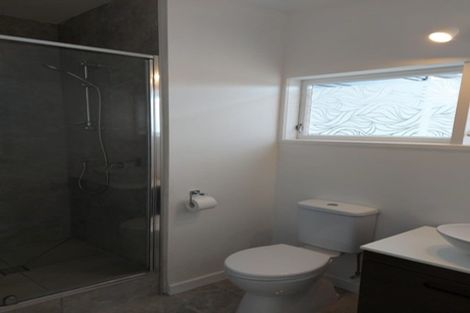 Photo of property in 2 Mamaku Grove, Khandallah, Wellington, 6035