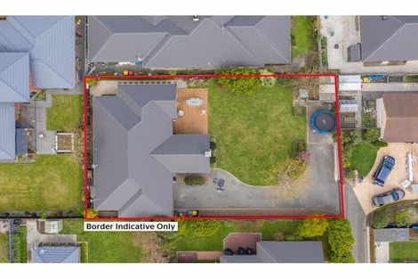 Photo of property in 10 Coolspring Way, Redwood, Christchurch, 8051