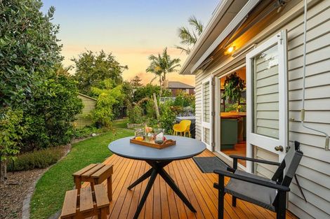 Photo of property in 11 Himikera Avenue, Avondale, Auckland, 1026