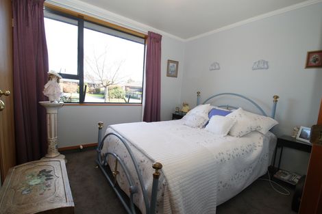 Photo of property in 15 Silverstream Drive, Mosgiel, 9024