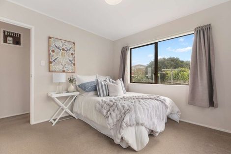 Photo of property in 11 Constable Road, Waiuku, 2123