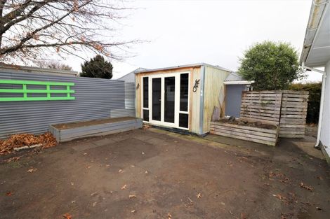 Photo of property in 10 Ontario Place, Wainoni, Christchurch, 8061