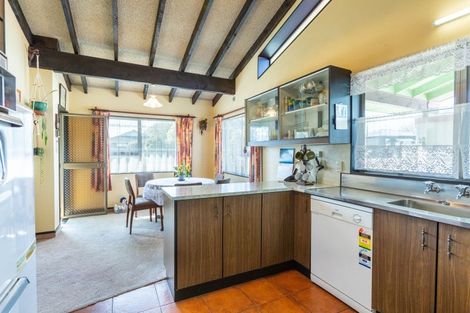 Photo of property in 12 Empire Street, Dannevirke, 4930