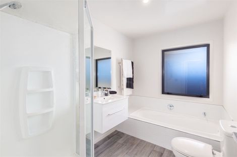 Photo of property in 44 Falcon Road, Rolleston, 7615