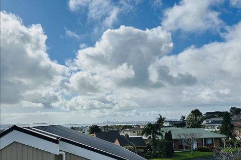 Photo of property in 10b White Heron Drive, Massey, Auckland, 0614