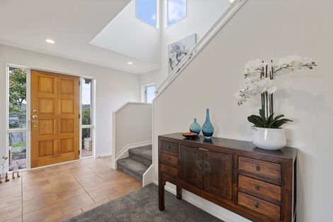 Photo of property in 2 Derg Place, East Tamaki, Auckland, 2013