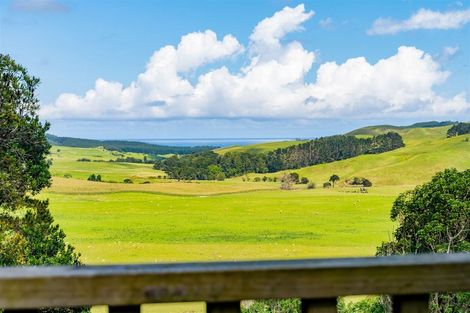 Photo of property in 33 Hamilton Road, Waimauku, 0881