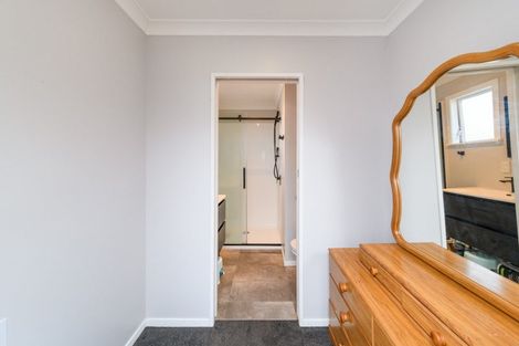 Photo of property in 27 Aspiring Avenue, Milson, Palmerston North, 4414