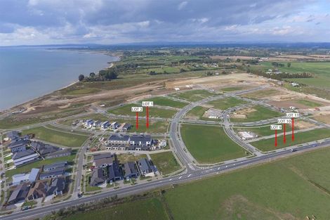 Photo of property in 73 Clarks Beach Road, Clarks Beach, 2122