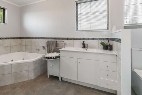 Photo of property in 1891 Cambridge Road, Cambridge, 3434