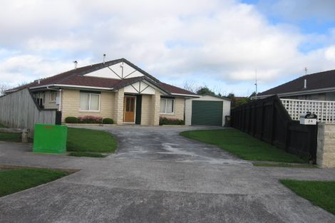 Photo of property in 24 Willowstream Grove, Cloverlea, Palmerston North, 4412