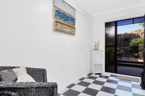 Photo of property in 2/33 Golf Road, Mount Maunganui, 3116