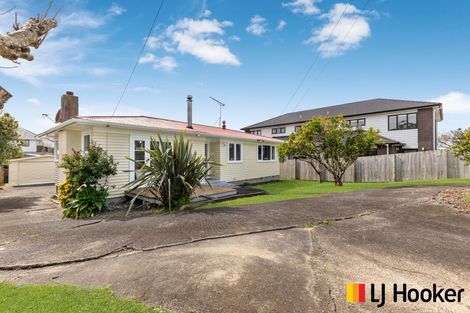 Photo of property in 5 Nield Road, Manurewa, Auckland, 2102