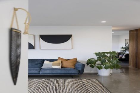 Photo of property in 8 Orite Drive, Welbourn, New Plymouth, 4310