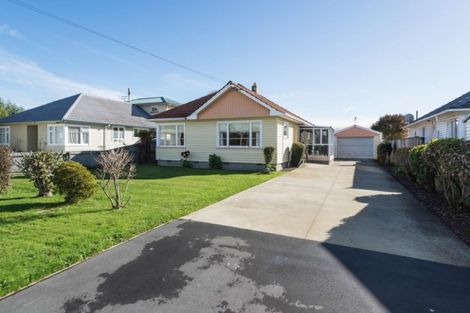 Photo of property in 67 Glenfield Crescent, Mairehau, Christchurch, 8052
