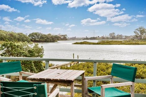 Photo of property in 3/40 Koromiko Street, New Lynn, Auckland, 0600