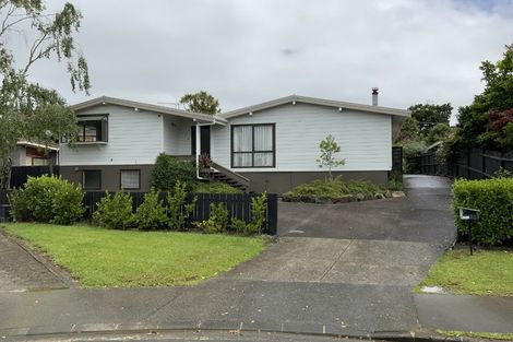 Photo of property in 17 Chablis Place, Henderson, Auckland, 0612