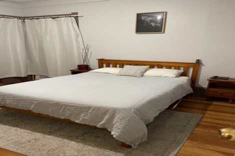 Photo of property in 2/22 Clayburn Road, Glen Eden, Auckland, 0602