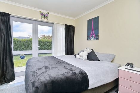 Photo of property in 135 Chinnerys Road, Woodend, 7610