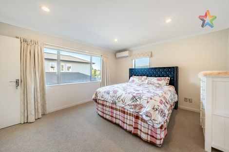 Photo of property in 60 Whites Line West, Woburn, Lower Hutt, 5010