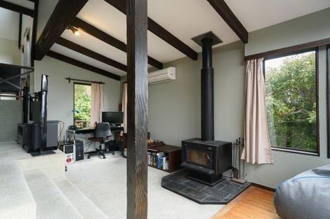 Photo of property in 1 Paparata Street, Karori, Wellington, 6012