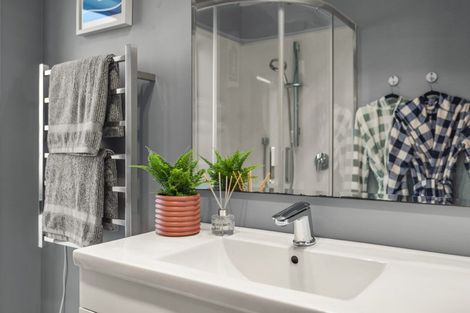 Photo of property in 12/5 Waipa Street, Birkenhead, Auckland, 0626