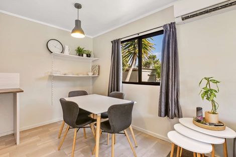 Photo of property in 64a East Street, Pukekohe, 2120