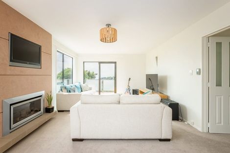 Photo of property in 54a Belleview Terrace, Mount Pleasant, Christchurch, 8081