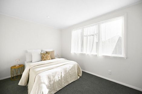 Photo of property in 32 Croall Crescent, St Andrews, Hamilton, 3200