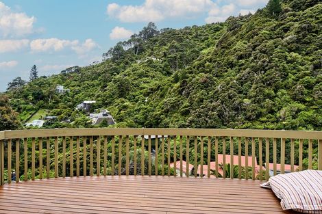 Photo of property in 40 Rona Street, Eastbourne, Lower Hutt, 5013